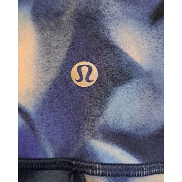 Lululemon Wunder Under Low-Rise Tight Full-On Luxtreme 28" Size 2 Blue Tie Dye - Picture 4 of 9